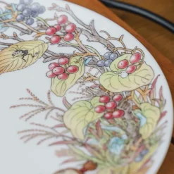 Cuisine Et Table|Maison Ghibli Assiette 23 cm Totoro Baies - Mon Voisin Tororo