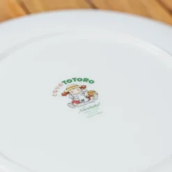 Cuisine Et Table|Maison Ghibli Assiette 23 cm Totoro Baies - Mon Voisin Tororo