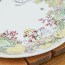 Cuisine Et Table|Maison Ghibli Assiette 23 cm Totoro Viornes - Mon Voisin Totoro