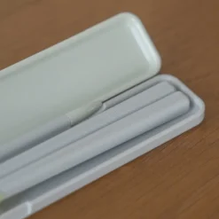 Cuisine Et Table|Maison Ghibli Boîte de Baguettes 18 cm Collection Framboise - Mon Voisin Totoro