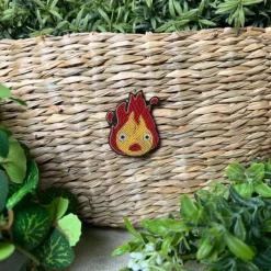 Pins|Maison Ghibli Broche Cannetille Calcifer jaune - Le Château Ambulant