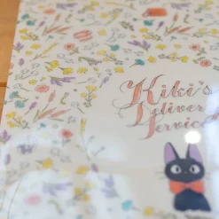 Classement|Maison Ghibli Chemise A4 avec 3 rabats Fleurs - Kiki la petite sorcière