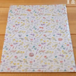 Classement|Maison Ghibli Chemise A4 avec 3 rabats Fleurs - Kiki la petite sorcière