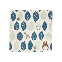 Mobilier|Maison Ghibli Coussin Totoro Feuilles Bleues et Vertes 45x45 cm - Mon Voisin Totoro