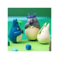 Jouets|Maison Ghibli Figurine Culbuto Totoro Blanc avec feuille - Mon Voisin Totoro