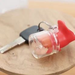 Straps|Maison Ghibli Strap Ponyo dans son bocal - Ponyo sur la falaise