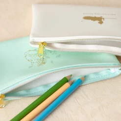 Classement|Maison Ghibli Trousse argentée Kiki vole - Kiki la petite sorcière